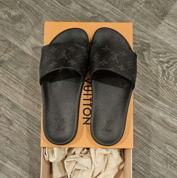 Louis Vuitton waterfront mule men's - Picture 2 of 5